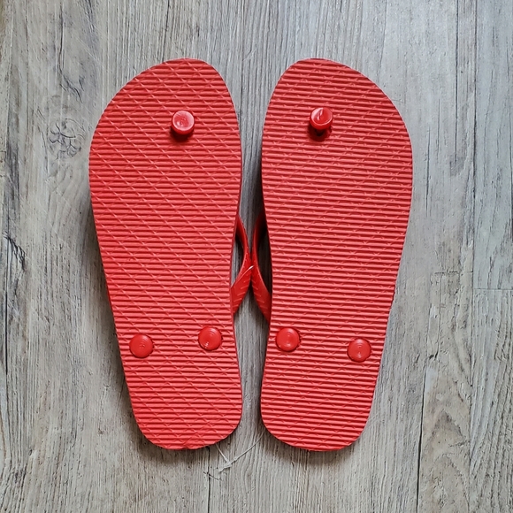 Red Flip Flops - S - Picture 2 of 6